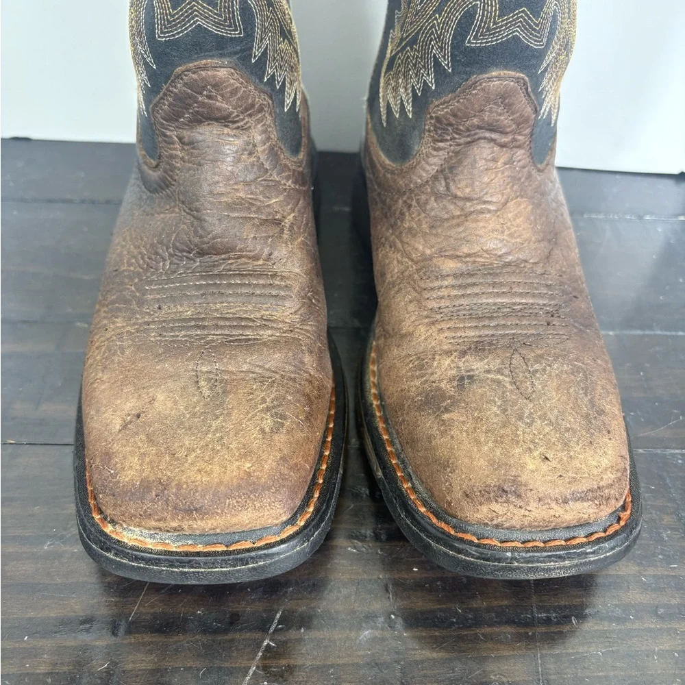 Ariat® Children's Workhog Square Toe Brown & Black Boots Size 3